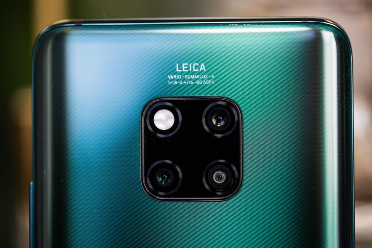 Why do new phones have two or more cameras