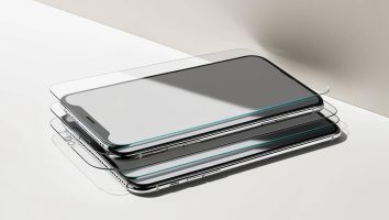 گلس نانو چیست؟ | محافظی نامرئی برای صفحه نمایش گوشی شما